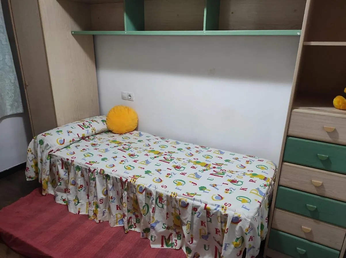 Apartamento La Pineda 0*,