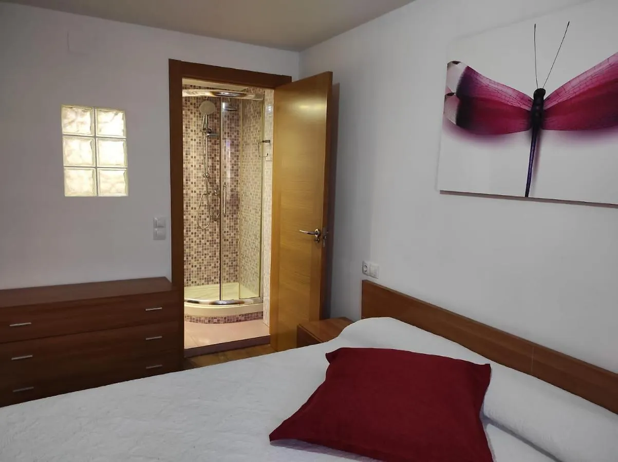 Apartment Apartamento La Pineda Spain