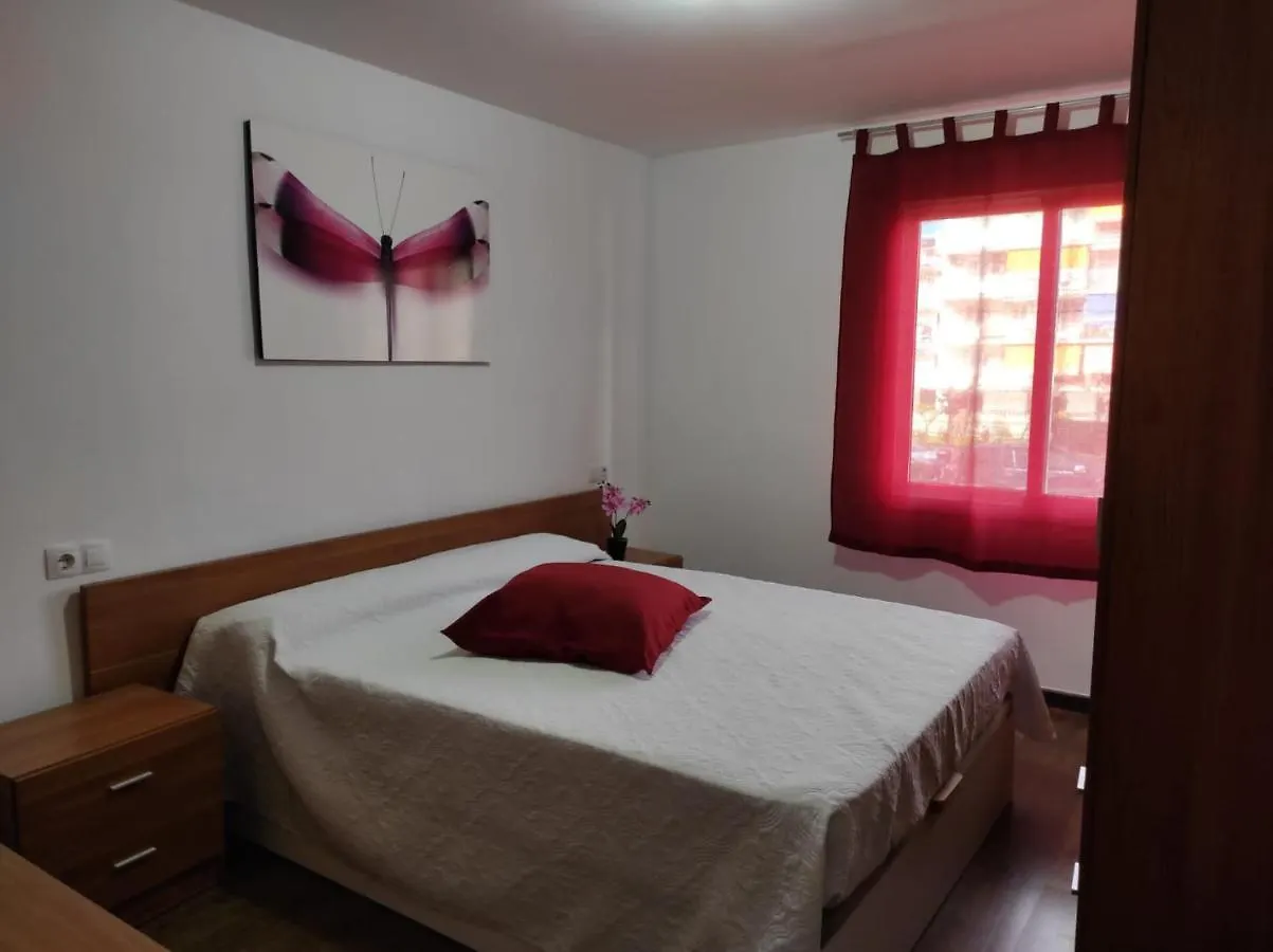 Apartamento La Pineda 0*,