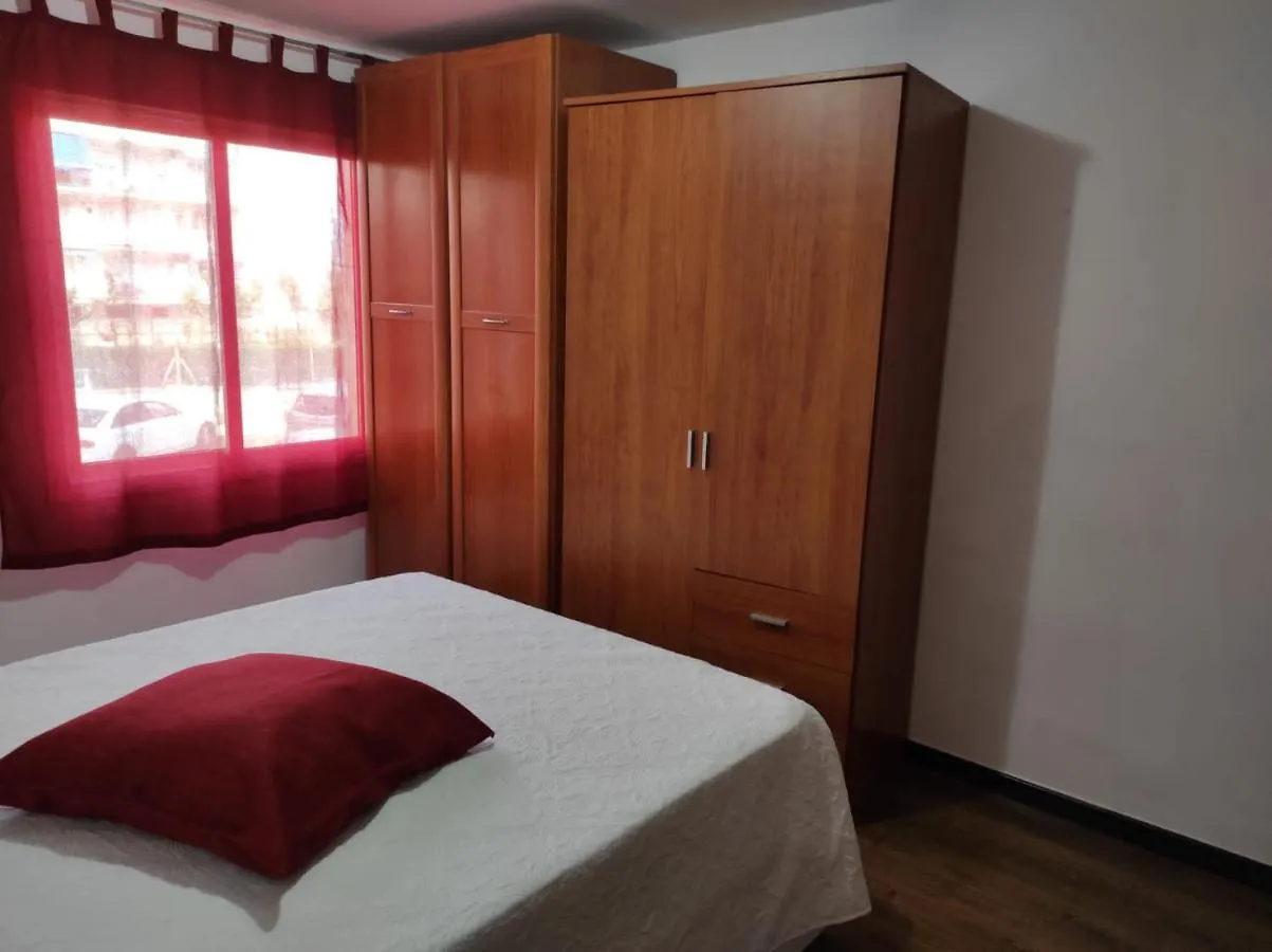 Apartamento La Pineda Appartamento